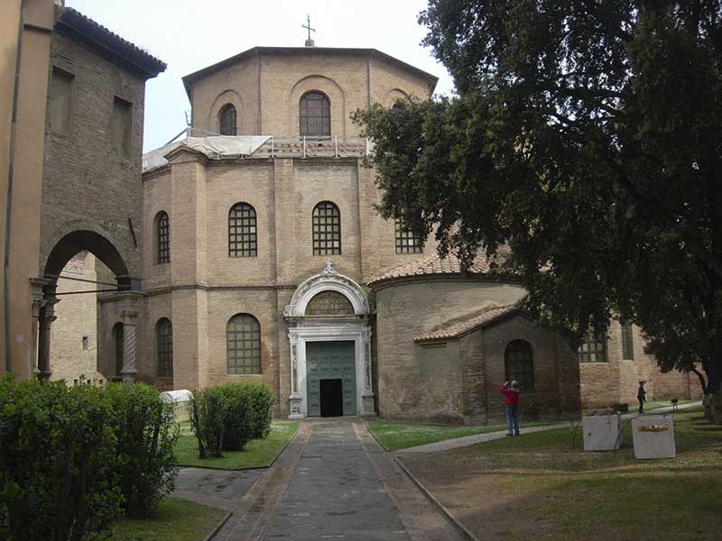 Faenza, Ravenna, und San Marino – Emilia Romagna